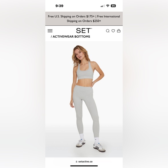 SET ACTIVE Pants - SET ACTIVE: FORMCLOUD™ Leggings Heather Grey
Barely worn - Size s